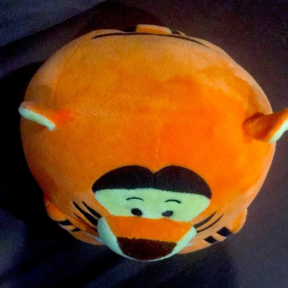 💕Host Pick💕 Ty Classic Disney Plush Toy - Tigger - Picture 6 of 8